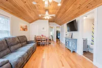 Relaxing Getaway with Town Beach Access