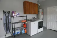 Spacious Home* 7 minutes to Disneyland