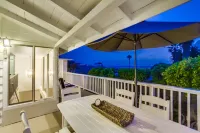 Across From The White Sand Of Moonlight Beach - Full Ocean/Beach View