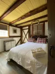 Experience a VT One of a Kind Renovated Barn- Leaf Peeping and All Season Fun