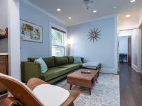 Fully Stocked Kitchen,  AC,  Wi-Fi, W/D,  Near Baseball and Walk to Downtown Hotels in Oneonta