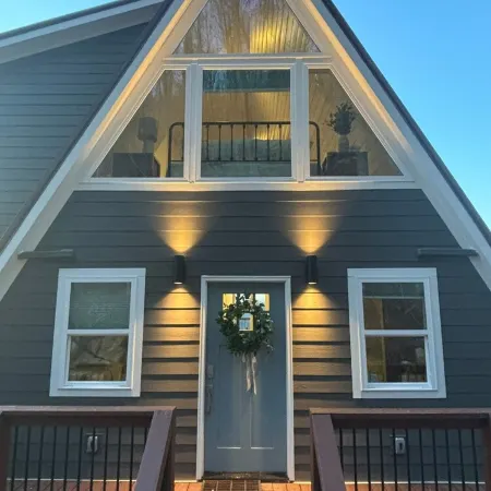 A-Frame Cabin /w Incredible Mountain & Sunset Views! Hang Gliders fly overhead
