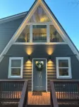 A-Frame Cabin /w Incredible Mountain & Sunset Views! Hang Gliders fly overhead