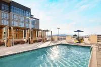 Aloft Asheville Downtown - Pools