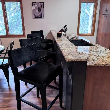 Ski in/Ski out Luxury Penthouse Condo, Hot Tub,  Walk to Village in Beaver Creek