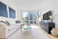 Designer’S Dream Home!! Huge Luxury 1 Bedroom Suite - Best Location by TimesSq