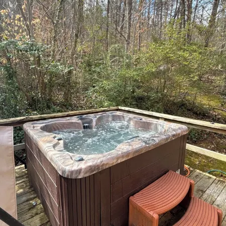 The Hideout Cabin at Country Manor Acres