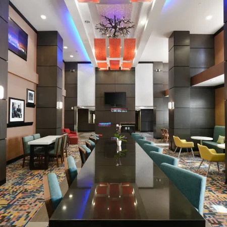 Hampton Inn & Suites Tulsa/Central