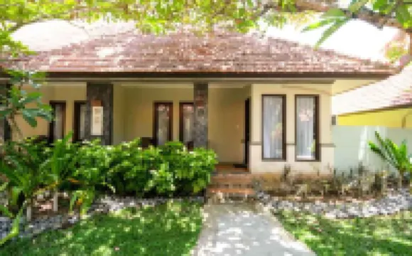 Peneeda View Beach Hotel Hotels in Bali