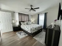 In the heart of Marathon just seconds to the open waters