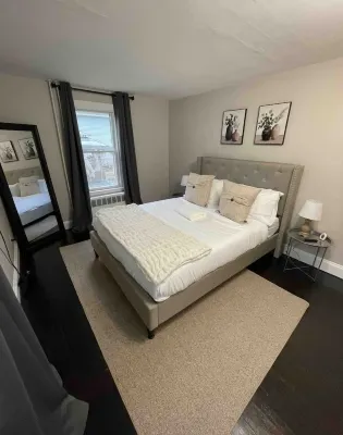 Lovely 3bdr Apt