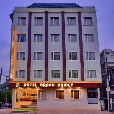 Grand Hridey 1 Minute from Railway Station Отели рядом с достопримечательностью «Узловая железнодорожная станция Амритсара»
