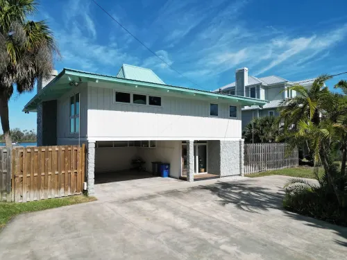 Pet friendly water front home in the heart of Crystal River