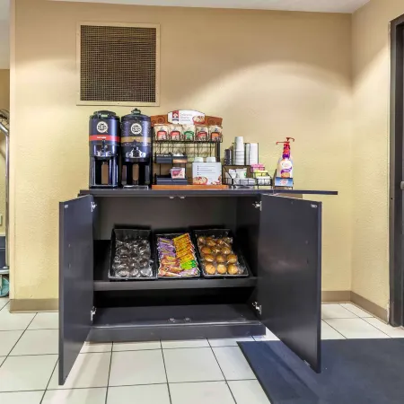 Extended Stay America Suites - Madison - Junction Court