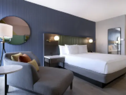 ダブルツリー バイ ヒルトン パームデール カリフォルニア パームデールのホテル