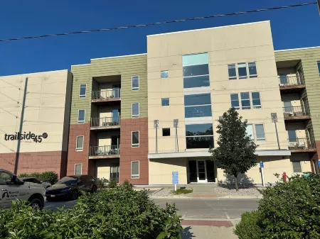 Luxury Condo 5 Minutes to Downtown Traverse City, Right Next to Tart Trail!