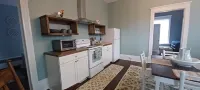 Charming 2-bedroom apartment in quiet downtown neighborhood in Petersburg