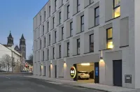 B&B HOTEL Magdeburg-City