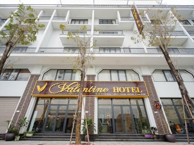 Valentine HaLong Hotel