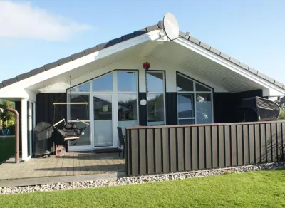 Fantastic vacation home directly behind the dike Hotels near Koog Cafe