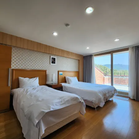 Chungju Suanbo Park Hotel