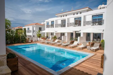 Julipapas Gardens Отели в г. Пафос