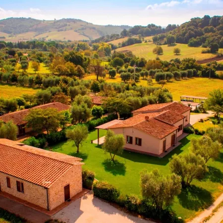 Bio Agriturismo le Cascatelle