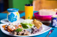 Casa Lotería -Pueblito Sayulita- Colorful, Family and Relax Experience with Private Parking and Pool Hotels in Sayulita