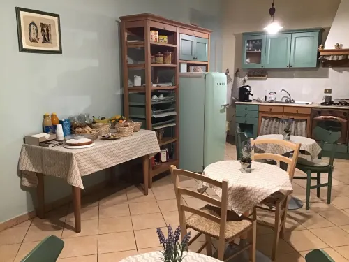 Achirina Bed and Breakfast Hotels in Cori