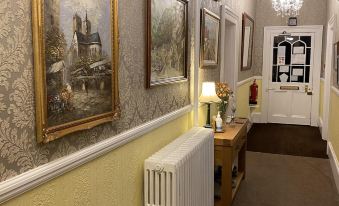 The North Cliff Hotel