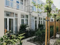 Hotel Bries Den Haag - Scheveningen Hotels near Museon