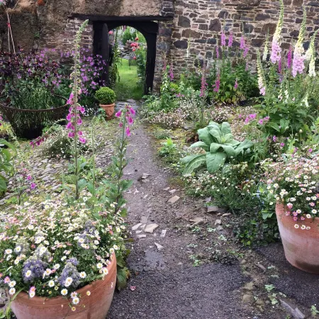 Frizenham Farmhouse B&B