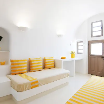 White Grape Suites Các khách sạn gần Vịnh Ammoudi
