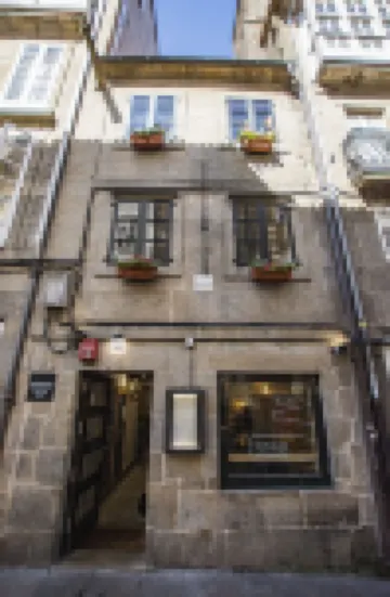 Hostal Nomade Santiago Hôtels à proximité de : Fundación Eugenio Granell