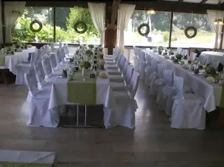 Altes Kurhaus Landhotel Отели в г. Рауэнебрах