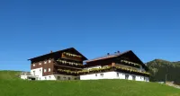 Modern Apartment With Swimming Pool in Damuls Hotels in der Nähe von Skigebiet Damüls Mellau