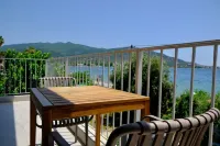 Evia Bay Suites & Retreats Hôtels à : Glifa