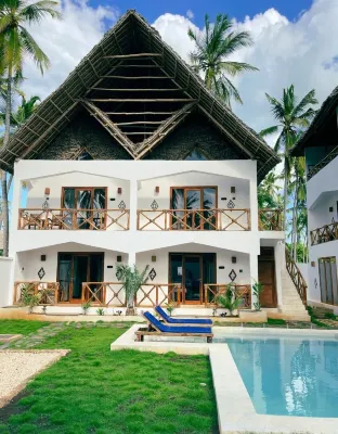 Mambo Cabana - Lodges