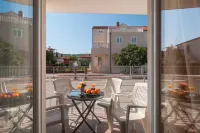 Apartments Island Beat Hotels in Milna