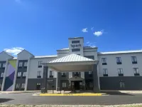 Spark by Hilton Lansing Hotels in Lansing