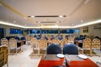 Hotel Natraj & Resort