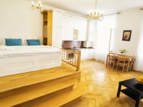 Apartment by the Old Town Square