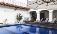 Hotel Boutique Naura Centro - Pool