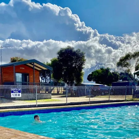 Geelong Surfcoast Hwy Holiday Park