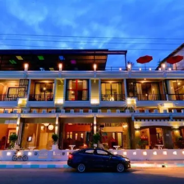 De Sea Almond Resort Hotels near Hat Sai Ri