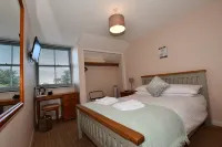 The Victoria Inn Hotels in Perranarworthal