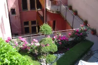 Cour des Loges Lyon, A Radisson Collection Hotel