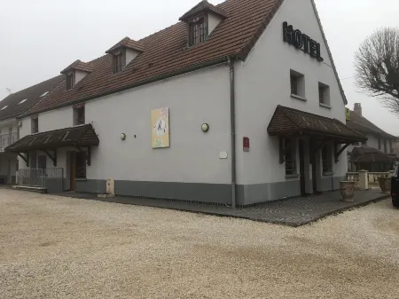 Les Marronniers d'Arc Отели в г. Пишанж