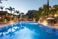 Residencial El Llano - Pool
