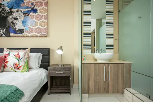 The Tyrwhitt Unit 308